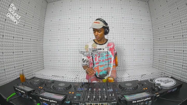 BAPPY performing a DJ set at The Sound Gallery